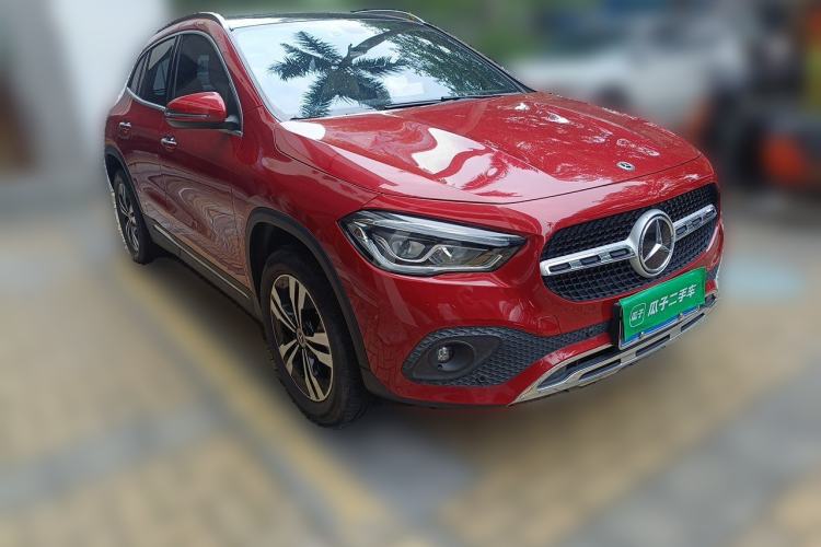Used Mercedes-Benz GLA 2020 GLA 200 Front Right 45 Deg