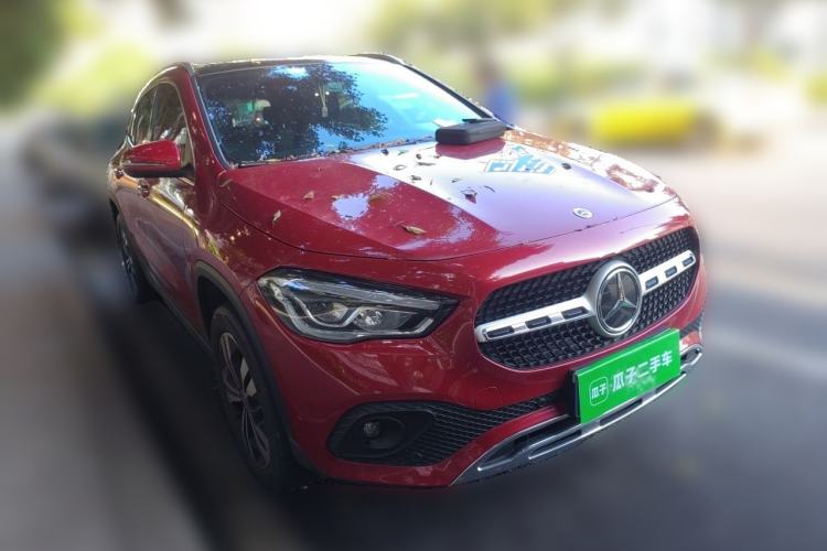 Used Mercedes-Benz GLA 2020 GLA 200 Front Right 45 Deg