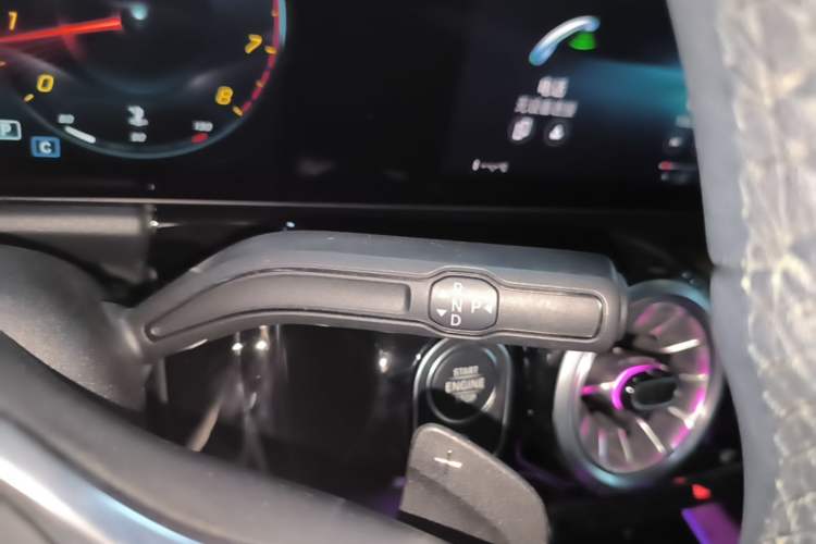 Used Mercedes-Benz GLA 2020 GLA 180 Gear Lever