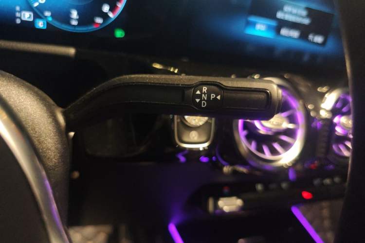 Used Mercedes-Benz GLA 2020 GLA 200 Gear Lever