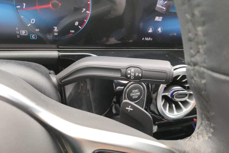 Used Mercedes-Benz GLA 2020 GLA 200 Gear Lever
