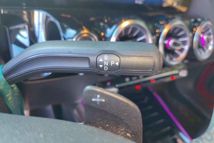Used Mercedes-Benz GLA 2020 GLA 200 Gear Lever