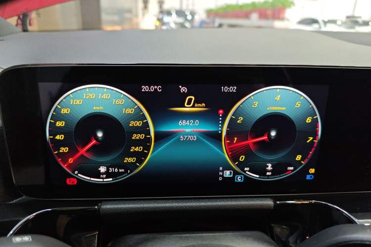 Used Mercedes-Benz GLA 2020 GLA 180 Instrument Cluster