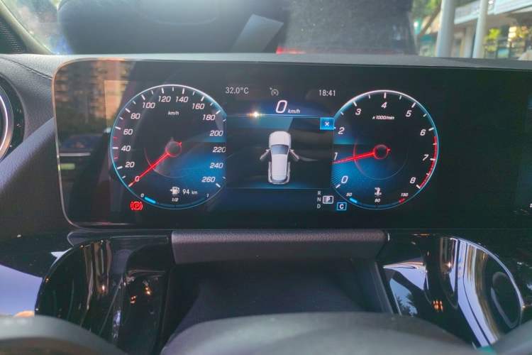 Used Mercedes-Benz GLA 2020 GLA 200 Instrument Cluster