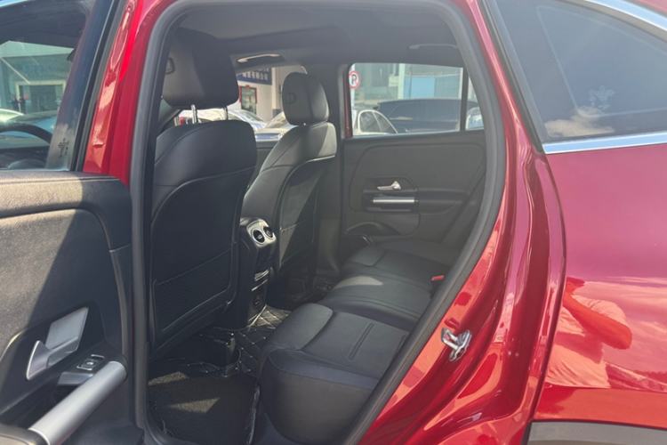 Used Mercedes-Benz GLA 2020 GLA 200 Interior 3