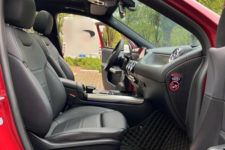 Used Mercedes-Benz GLA 2020 GLA 200 Interior 4