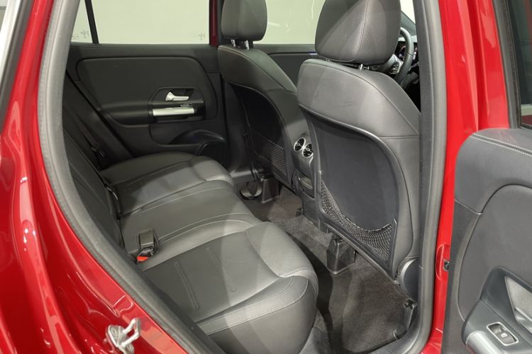 Used Mercedes-Benz GLA 2020 GLA 200 Interior 6
