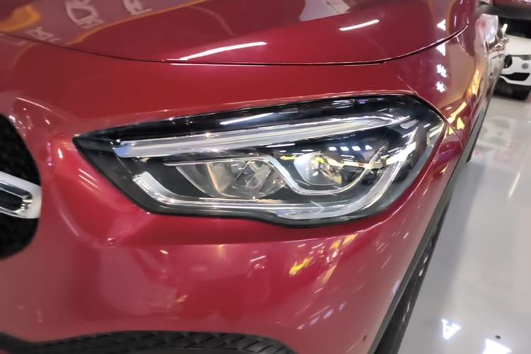 Used Mercedes-Benz GLA 2020 GLA 180 Left Front Headlight
