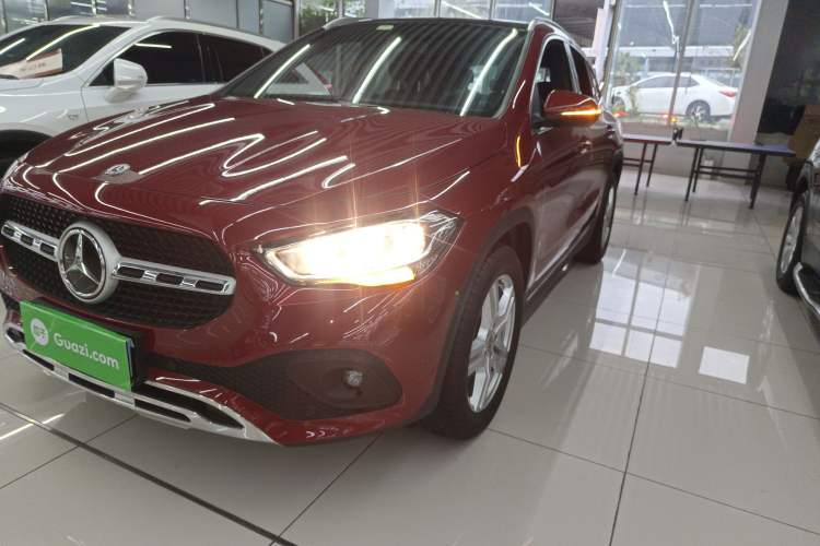 Used Mercedes-Benz GLA 2020 GLA 180 Left Front Headlight