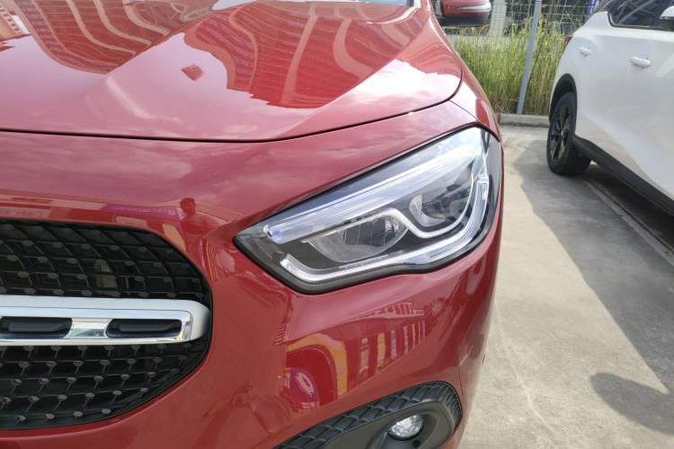 Used Mercedes-Benz GLA 2020 GLA 200 Left Front Headlight