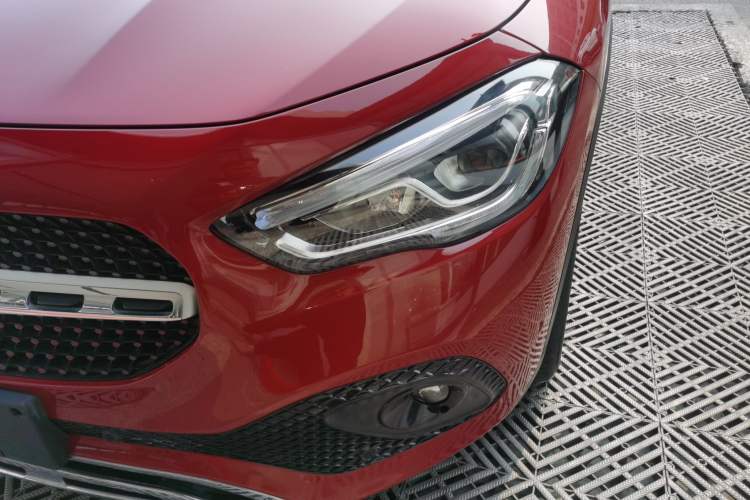 Used Mercedes-Benz GLA 2020 GLA 200 Left Front Headlight