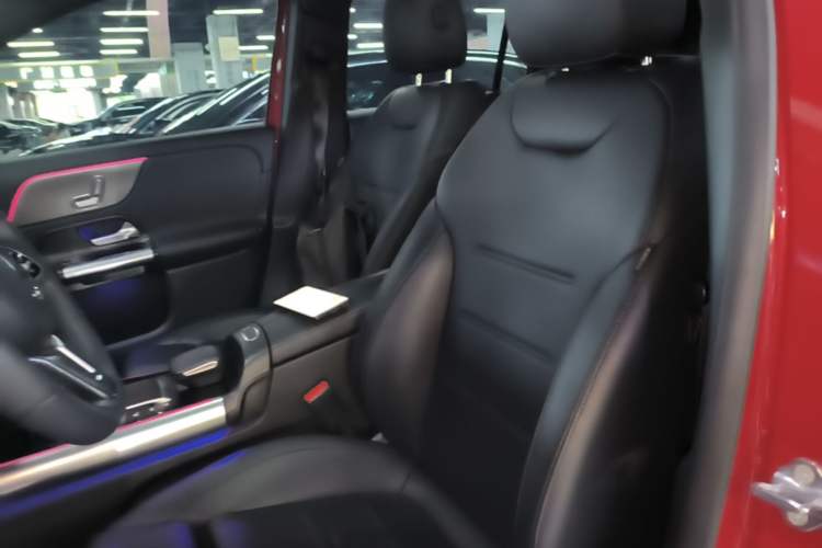 Used Mercedes-Benz GLA 2020 GLA 180 Left Front Seat