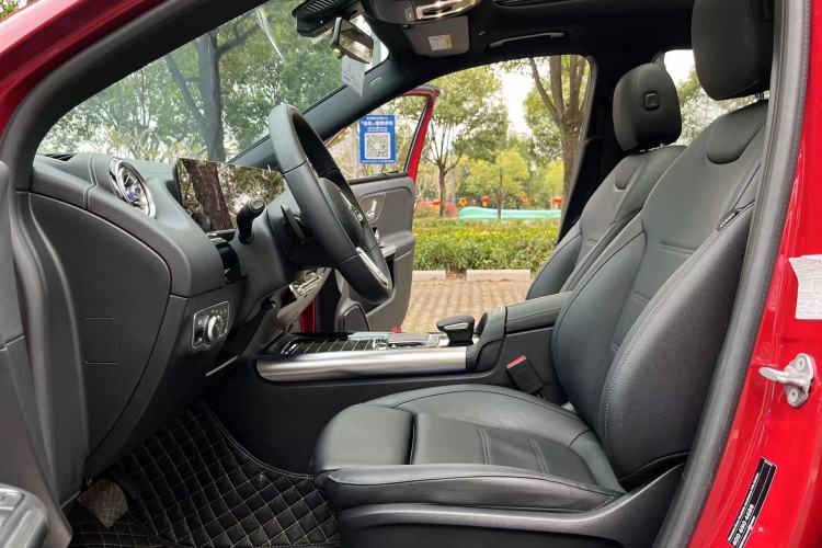 Used Mercedes-Benz GLA 2020 GLA 200 Left Front Seat