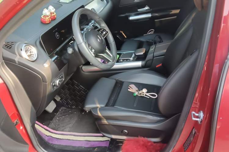 Used Mercedes-Benz GLA 2020 GLA 200 Left Front Seat