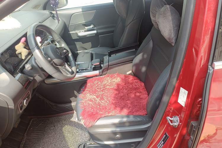 Used Mercedes-Benz GLA 2020 GLA 180 Left Front Seat