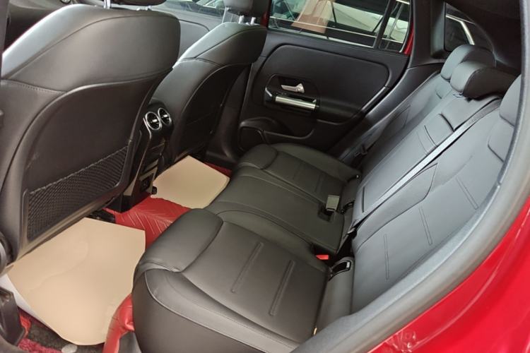 Used Mercedes-Benz GLA 2020 GLA 180 Left Rear Seat