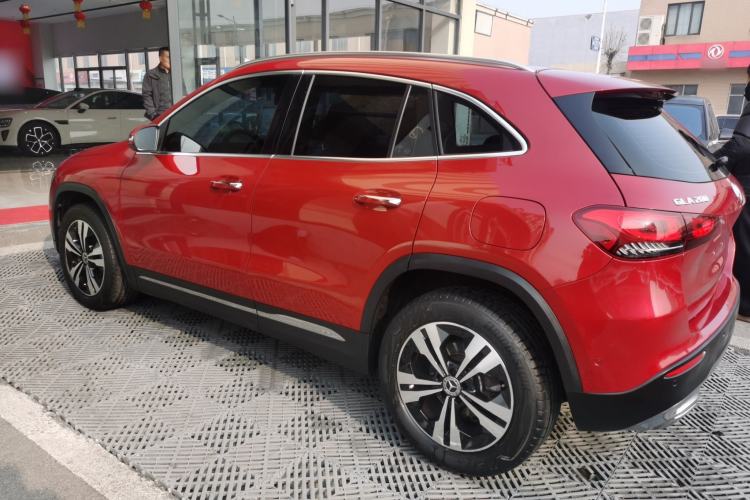 Used Mercedes-Benz GLA 2020 GLA 200 Left Side