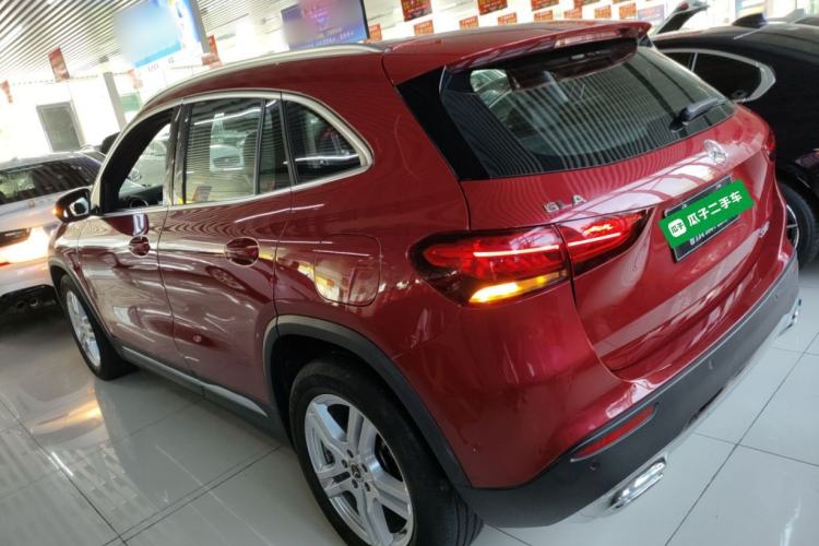 Used Mercedes-Benz GLA 2020 GLA 180 Left Side