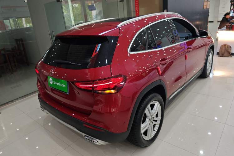 Used Mercedes-Benz GLA 2020 GLA 180 Rear Right 45 Deg