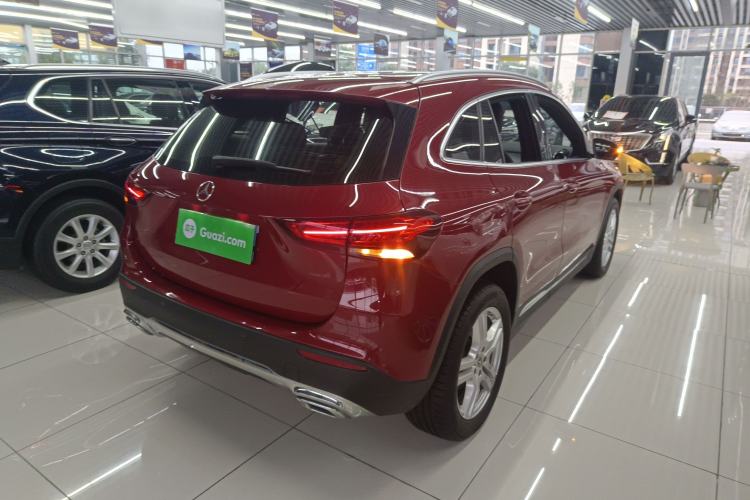 Used Mercedes-Benz GLA 2020 GLA 180 Rear Right 45 Deg