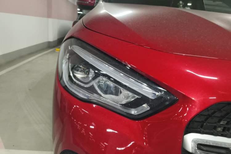 Used Mercedes-Benz GLA 2020 GLA 200 Right Front Headlight