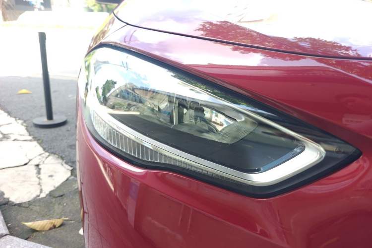 Used Mercedes-Benz GLA 2020 GLA 180 Right Front Headlight