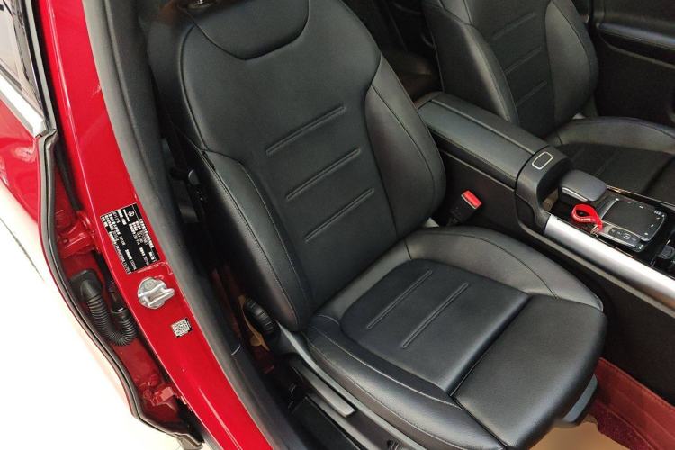 Used Mercedes-Benz GLA 2020 GLA 180 Right Front Seat