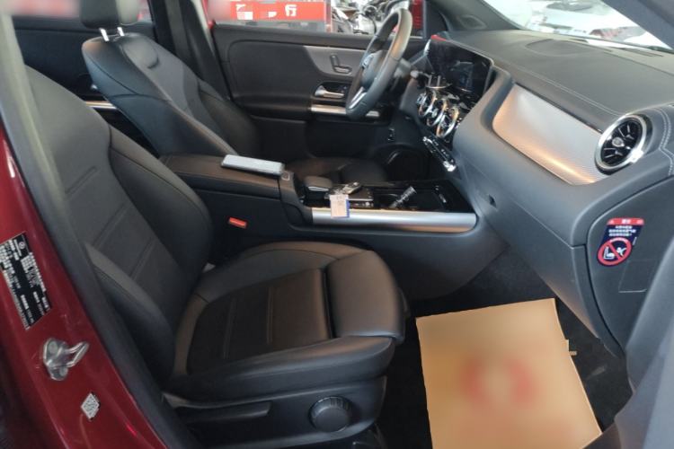 Used Mercedes-Benz GLA 2020 GLA 180 Right Front Seat