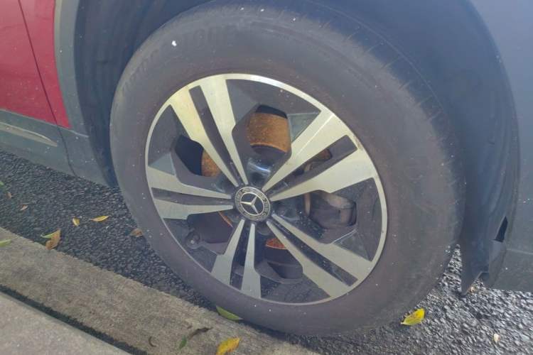 Used Mercedes-Benz GLA 2020 GLA 200 Right Front Wheel Hub