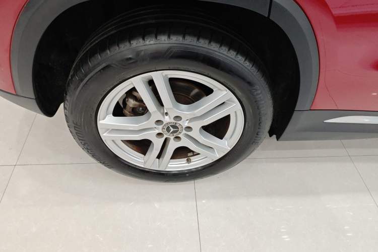 Used Mercedes-Benz GLA 2020 GLA 180 Right Rear Wheel Hub