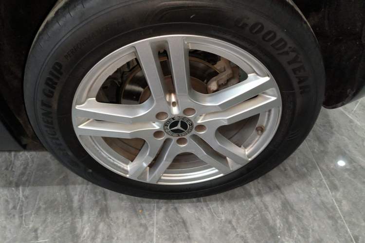 Used Mercedes-Benz GLA 2020 GLA 180 Right Rear Wheel Hub