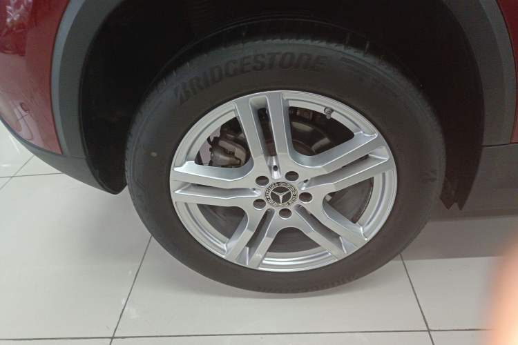 Used Mercedes-Benz GLA 2020 GLA 180 Right Rear Wheel Hub