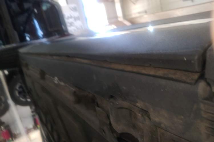 Used Mercedes-Benz GLA 2020 GLA 180 Right Side Sill