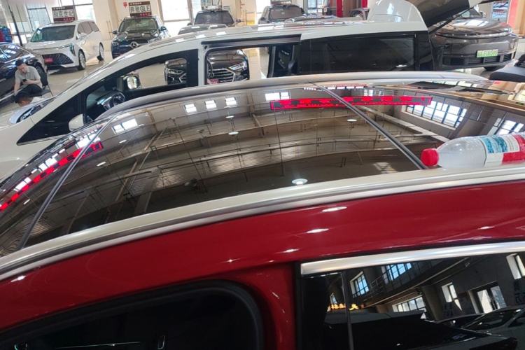 Used Mercedes-Benz GLA 2020 GLA 180 Roof