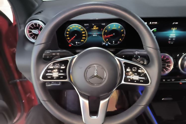 Used Mercedes-Benz GLA 2020 GLA 180 Steering Wheel