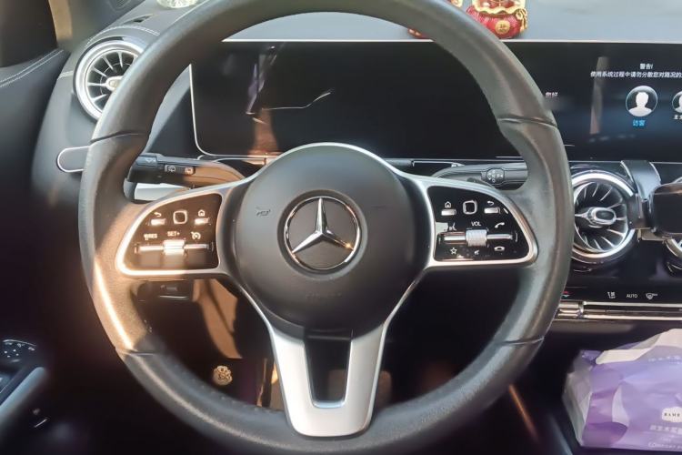 Used Mercedes-Benz GLA 2020 GLA 200 Steering Wheel