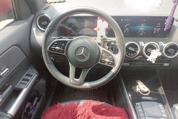 Used Mercedes-Benz GLA 2020 GLA 180 Steering Wheel
