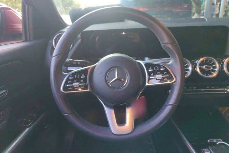 Used Mercedes-Benz GLA 2020 GLA 200 Steering Wheel