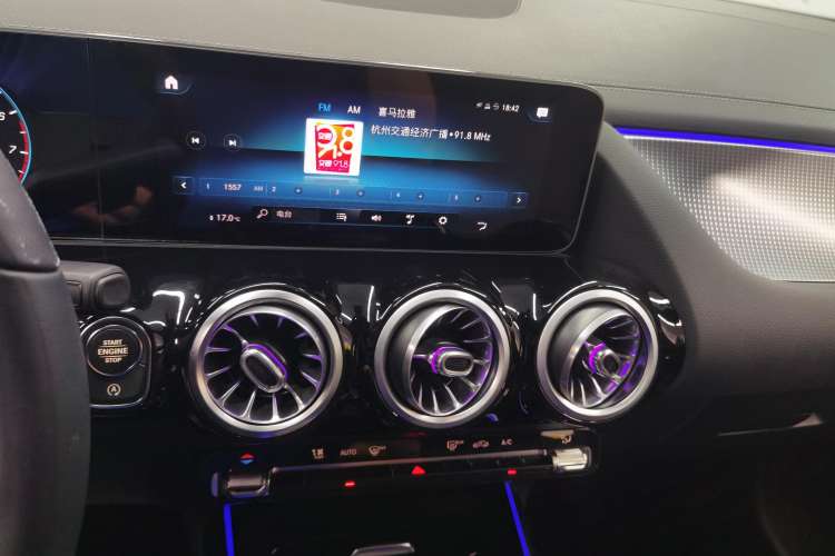 Used Mercedes-Benz GLA 2020 GLA 200 Audio And AC Panel