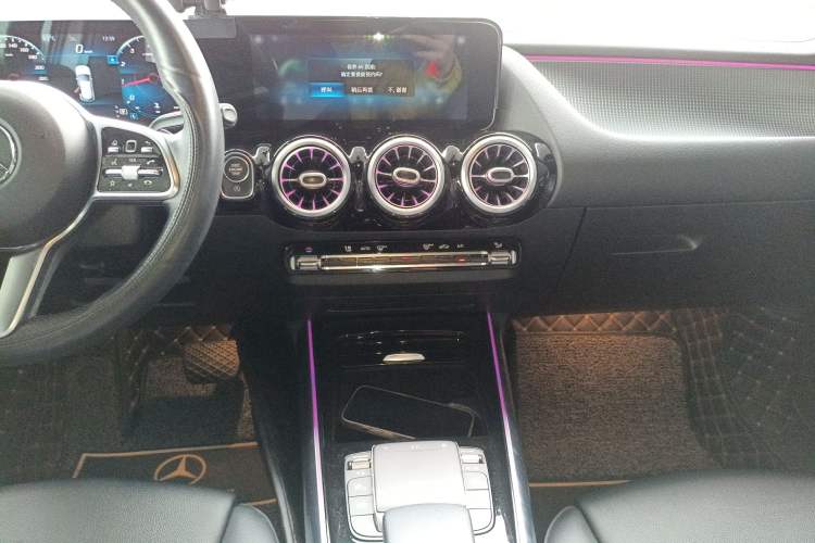 Used Mercedes-Benz GLA 2020 GLA 200 Audio And AC Panel