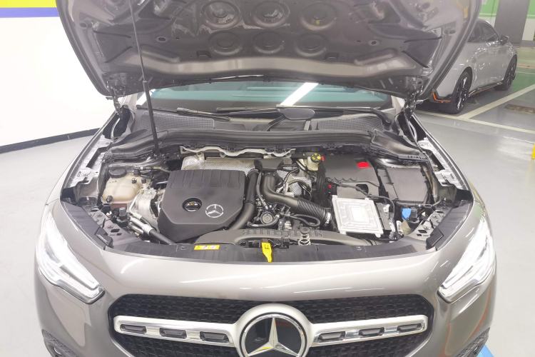 Used Mercedes-Benz GLA 2020 GLA 200 Engine Bay
