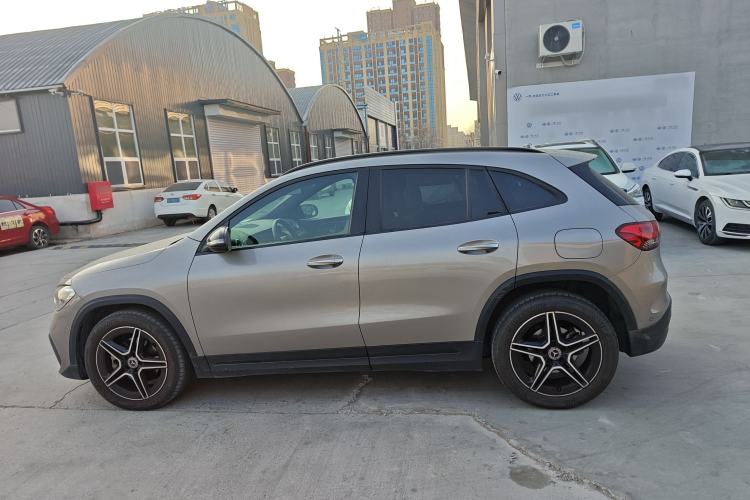 Used Mercedes-Benz GLA 2020 GLA 200 4MATIC Exterior 5