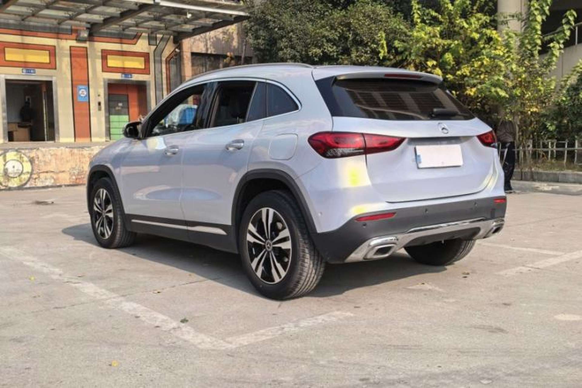 Used Mercedes-Benz GLA 2020 GLA 200 Exterior 6