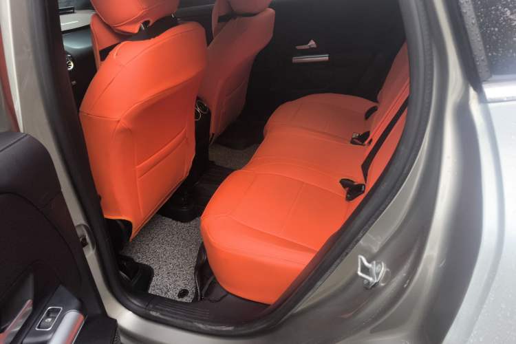 Used Mercedes-Benz GLA 2020 GLA 200 Left Rear Seat