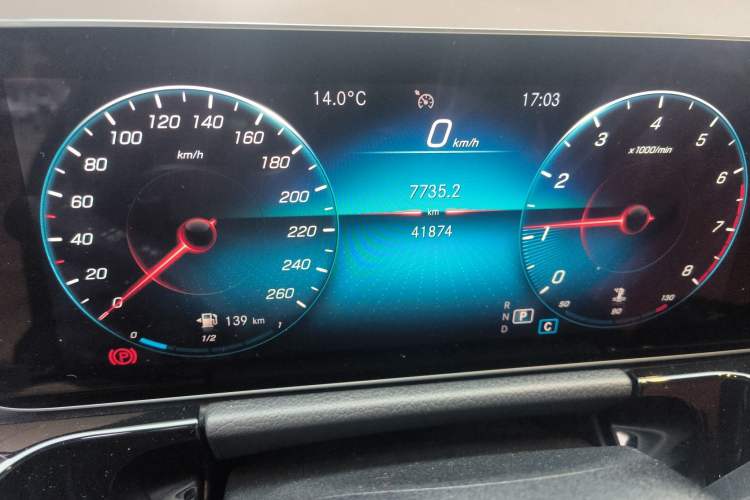 Used Mercedes-Benz GLA 2020 GLA 200 Odometer Close Up