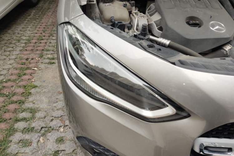 Used Mercedes-Benz GLA 2020 GLA 180 Right Front Headlight
