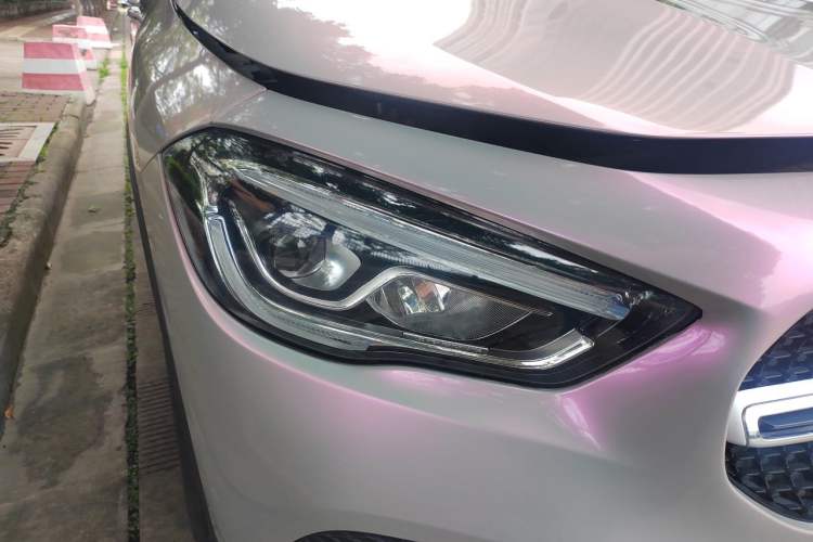 Used Mercedes-Benz GLA 2020 GLA 200 Right Front Headlight