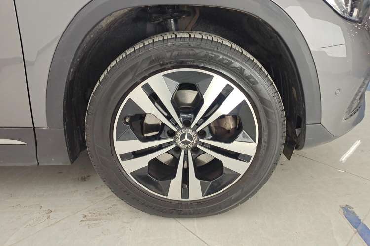 Used Mercedes-Benz GLA 2020 GLA 200 Right Rear Wheel Hub