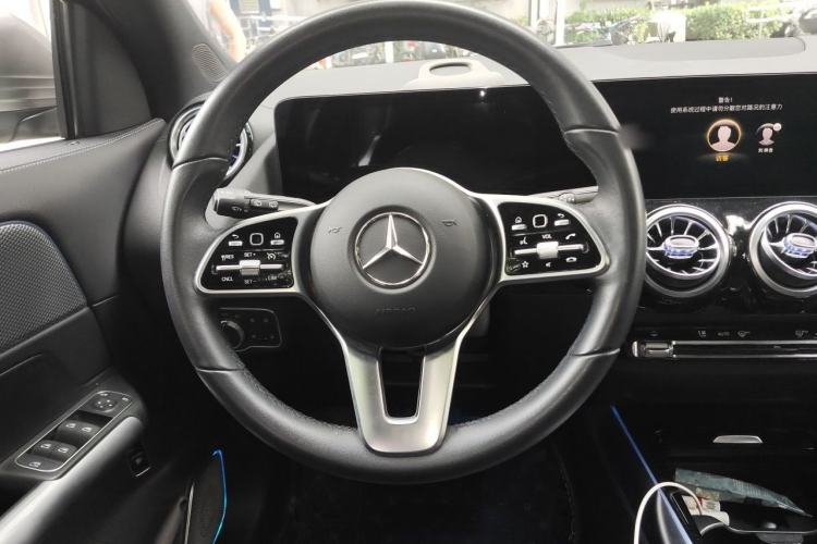 Used Mercedes-Benz GLA 2020 GLA 180 Steering Wheel
