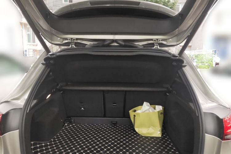 Used Mercedes-Benz GLA 2020 GLA 180 Trunk